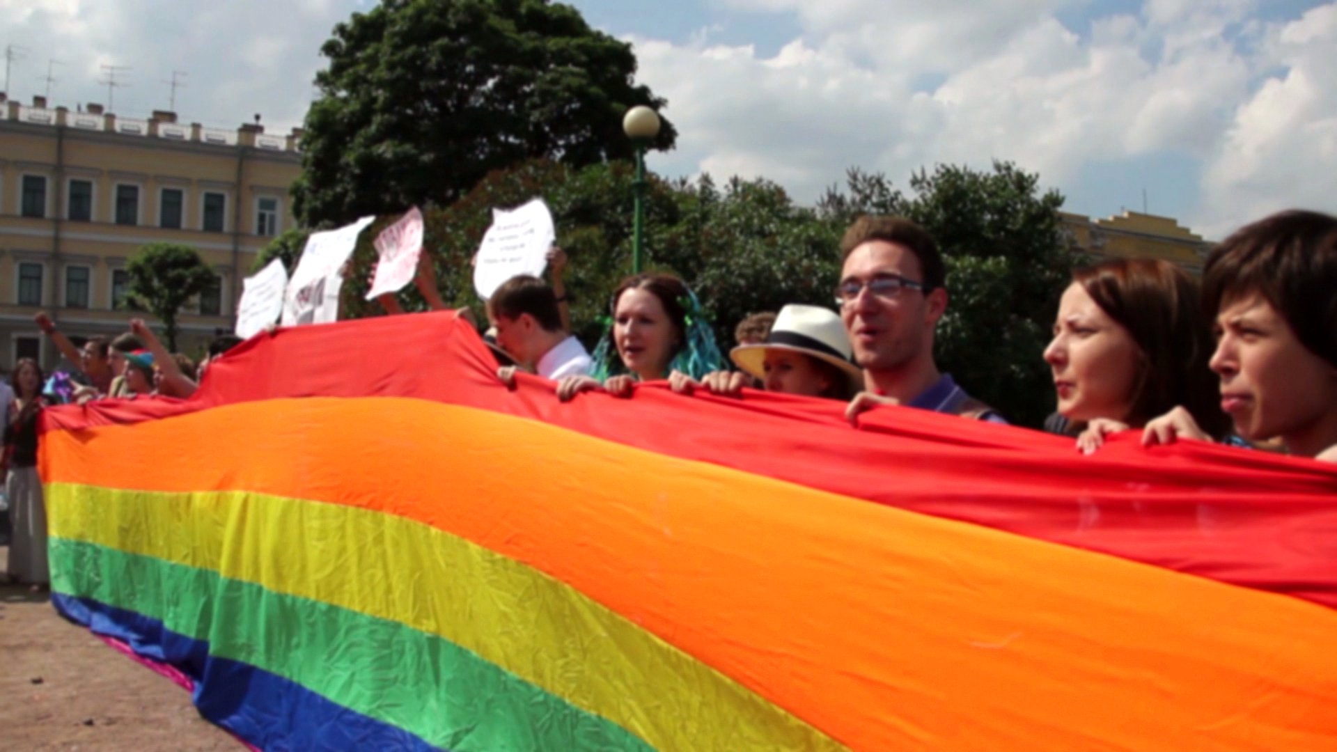 Homosexuelle in Russland demonstrieren
