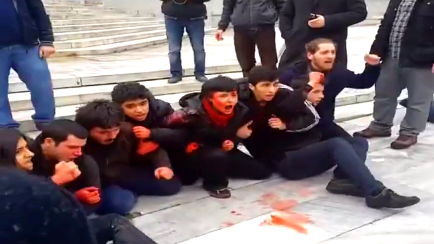 Protest-Aktion im Gezi-Park für getöteten Berkin Evan.