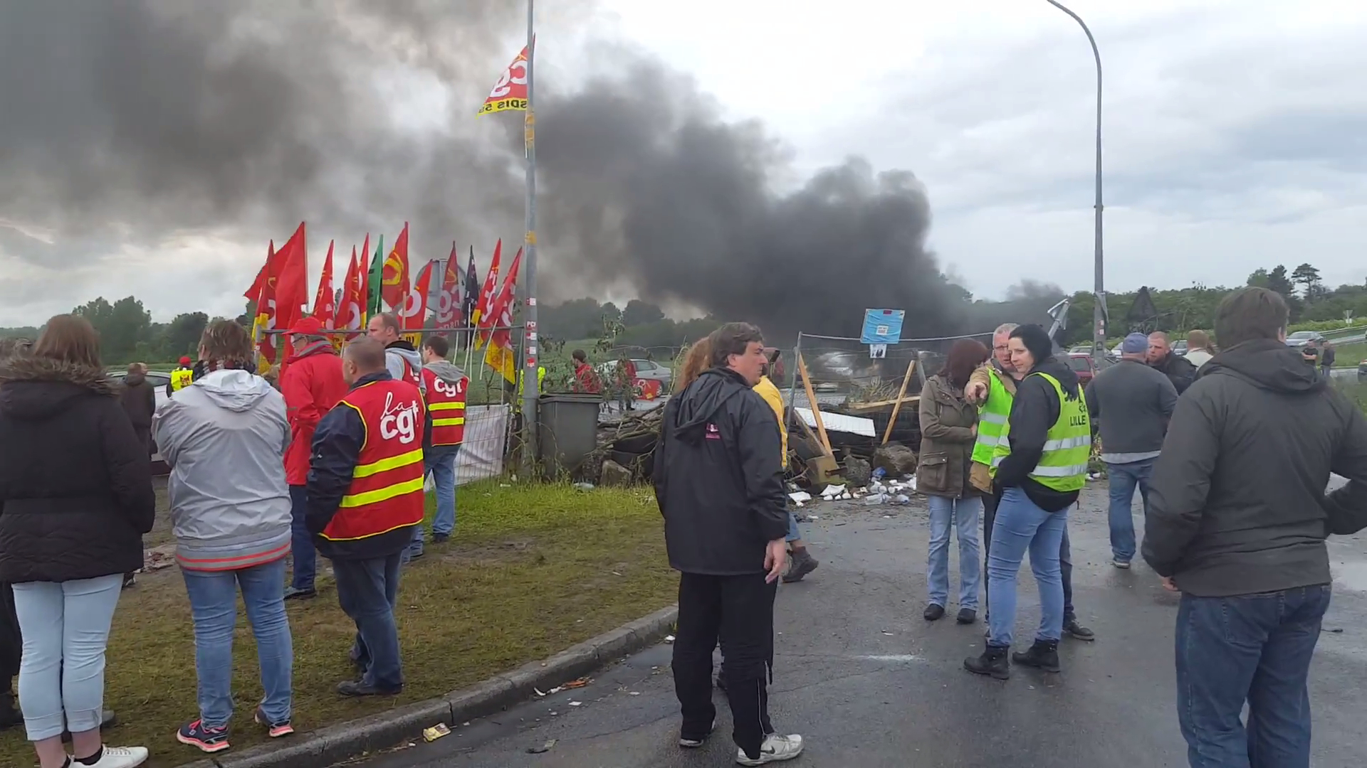 FLASH: Blockade vor Treibstoffdepot in Frankreich