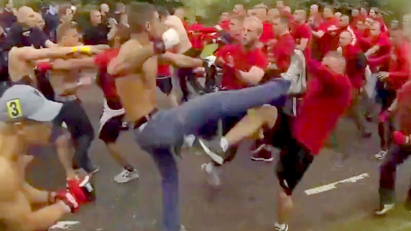 Flash: Fußball und Gewalt - Wie ticken Ultras und Hooligans?