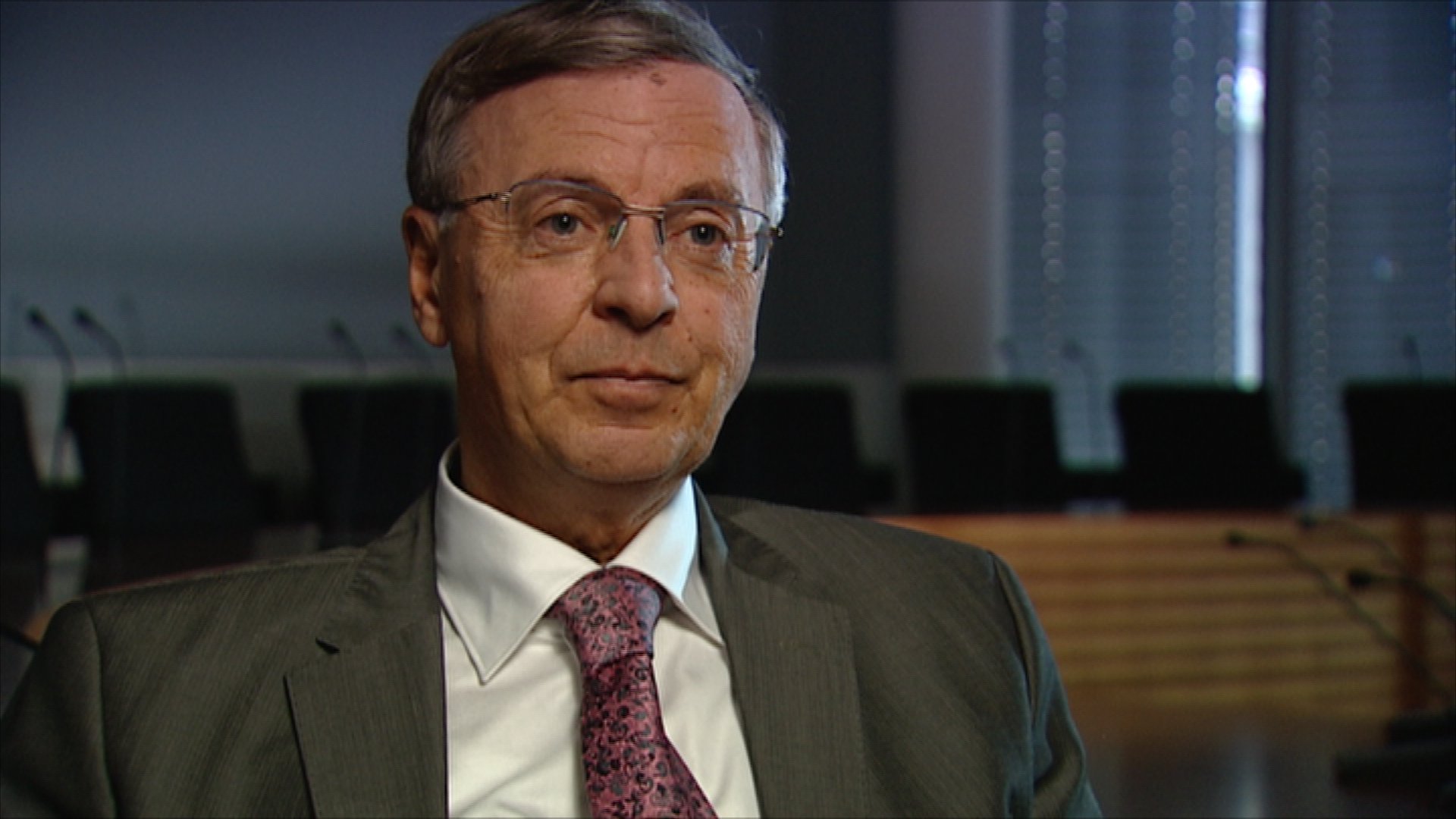 Wolfgang Bosbach (CDU) im Interview mit Stephan Lamby über Kampf und Krankheit in der Politik