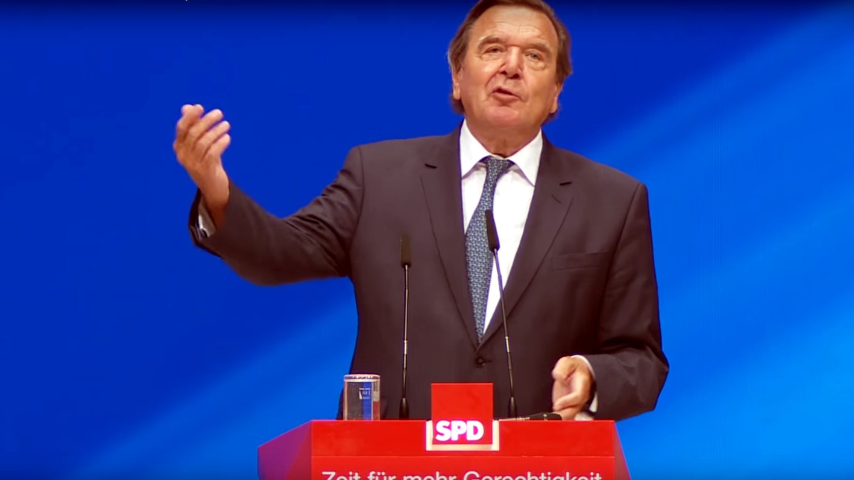 Altkanzler Schröder fordert bedingungslose Unterstützung für Schulz