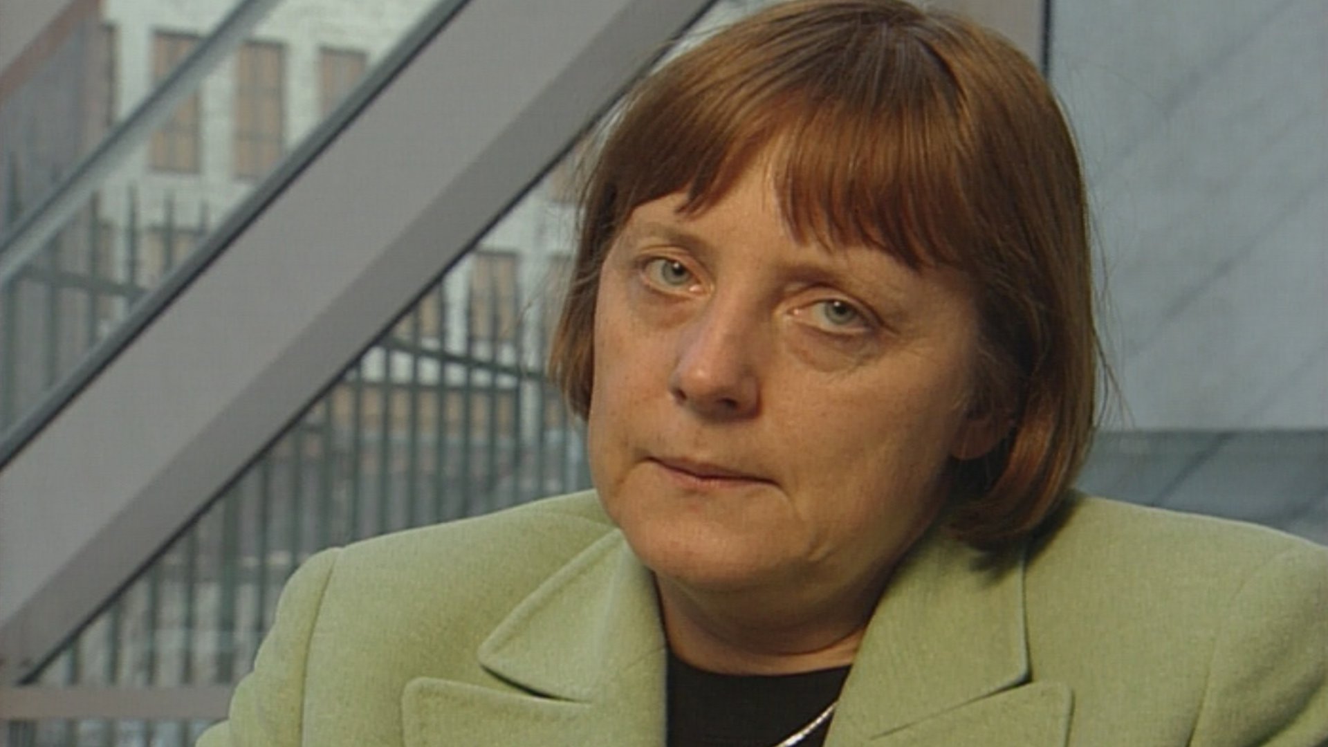 Vor 17 Jahren: Merkel auf dem Weg zur Macht